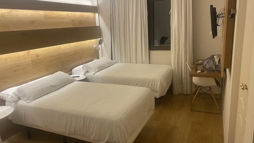 Hotel Las Yucas_Atarfe_slider_image_3