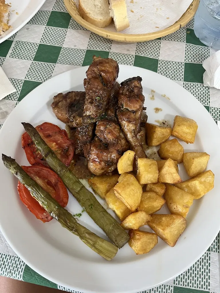 Noelia Prado Pérez_Café bar La Parada de Caniles_Caniles_review