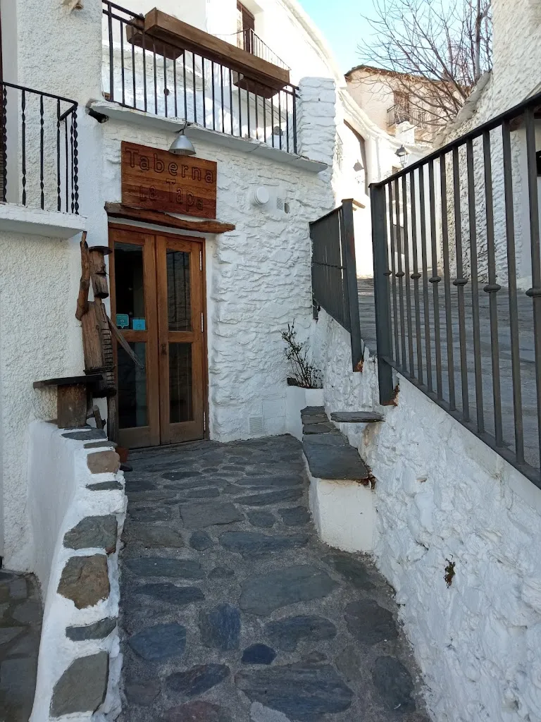 Taberna Restaurante La Tapa_Capileira_slider_image_3