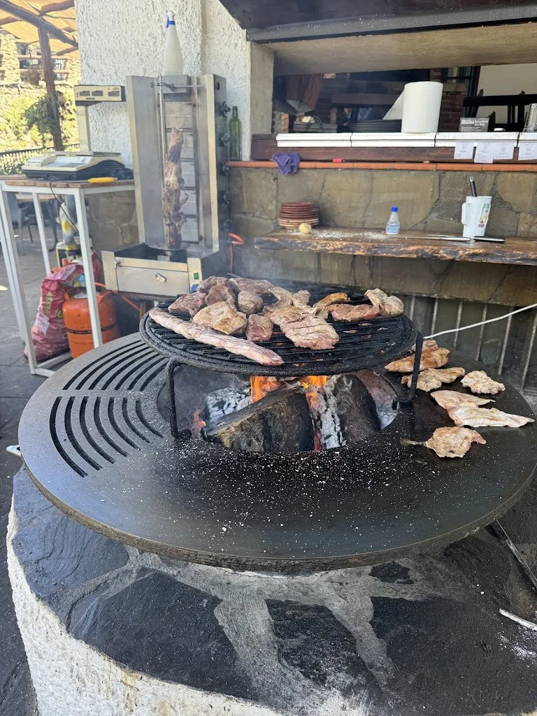 Eimear McCormack_Restaurante Mesón Cerro Negro_Capileira_review