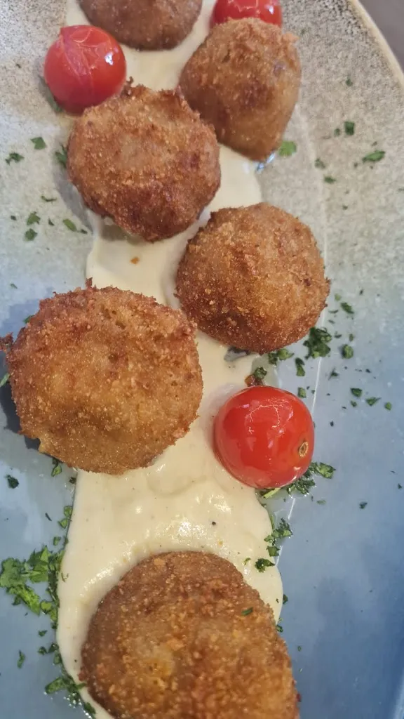 Cristina Sanchez_LA CASONA DEL ARTE_Castilléjar_review