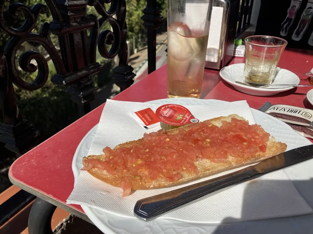 No Gloves_Mesón Rural Los Ángeles_Cáñar_review