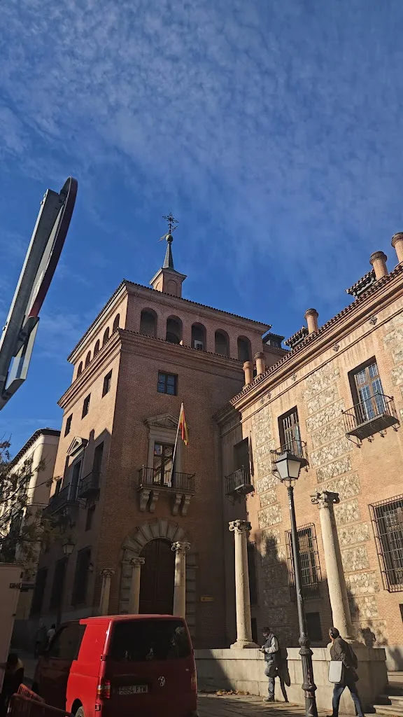 Casa de las Siete Chimeneas_Chimeneas_slider_image_2