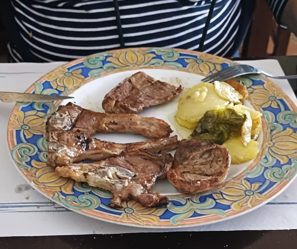 Restaurante Asador El Cuquillo_Castril_slider_image_3