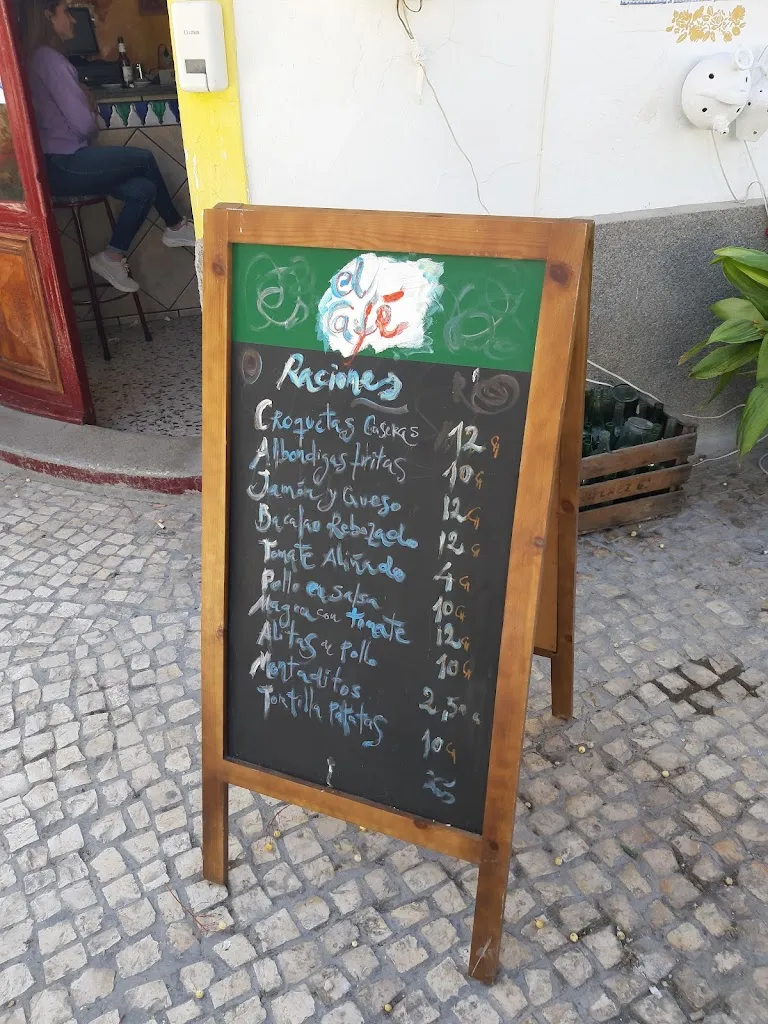 Menu_Café Bar Emilio_Castril_image_1