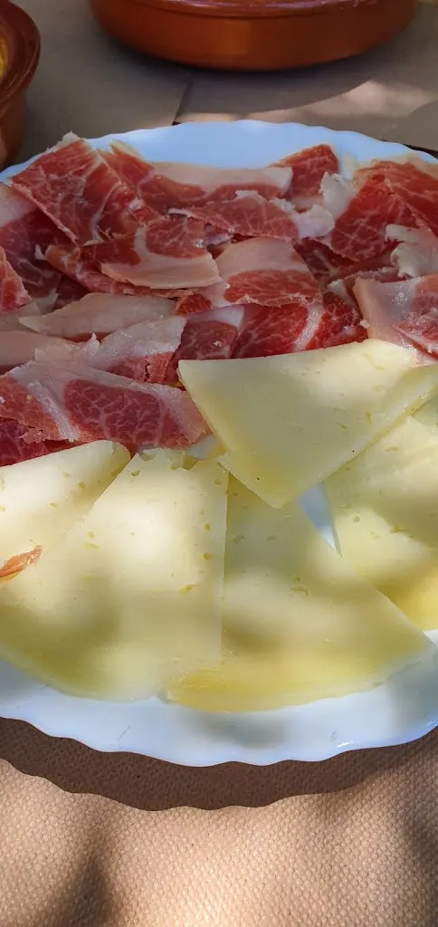 Menu_Café Bar Emilio_Castril_image_7