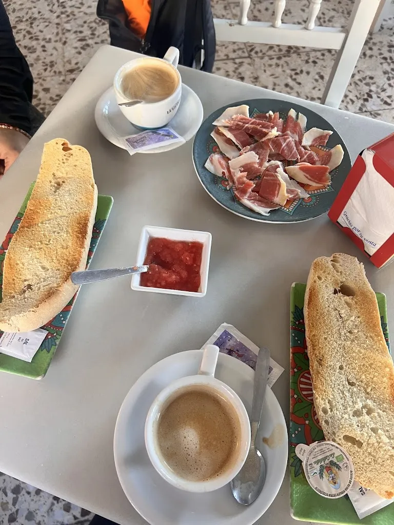 Menu_Café Bar Emilio_Castril_image_8