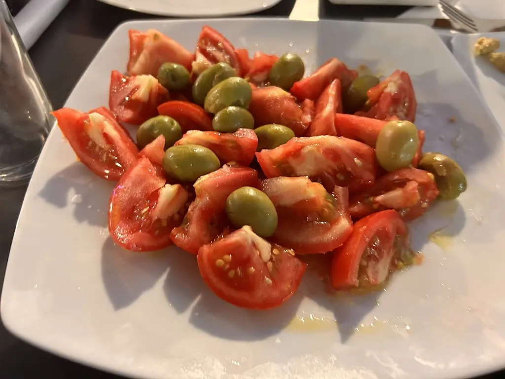 Leticia Samper Soto_Bar La Cochera_Castril_review