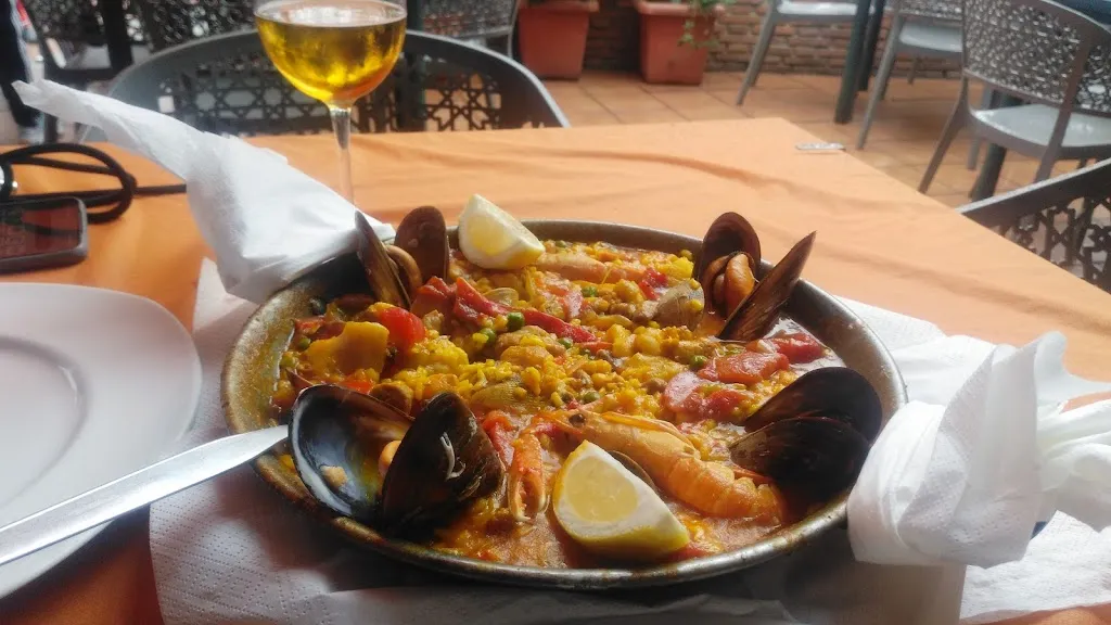 Menu_Restaurante los Faroles_Cenes de la Vega_image_9