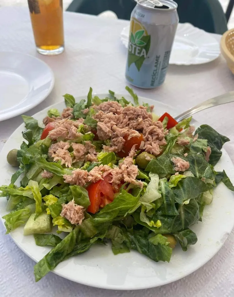 Merendero el tollin restaurant in Cenes de la Vega