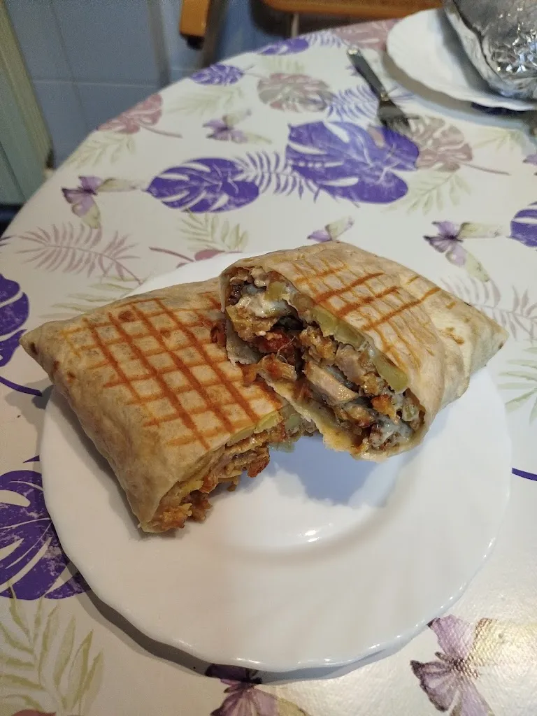 Maria Jesus Campos_CAMPERO-PIZZA CENES DE LA VEGA | PIZZERIA HAMBURGUESERIA CENES_Cenes de la Vega_review