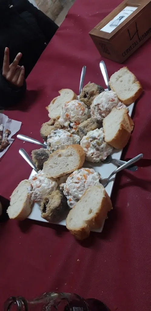 Ross Baez Luciano_Bar restaurante El Hogar_Cogollos de Guadix_review