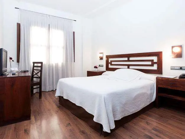 Hotel Casa del Trigo_Chauchina_slider_image_2