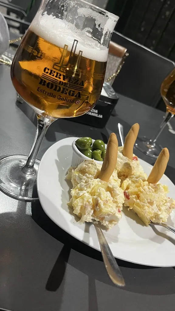 alex martin benitez_Meson Enrique_Chauchina_review