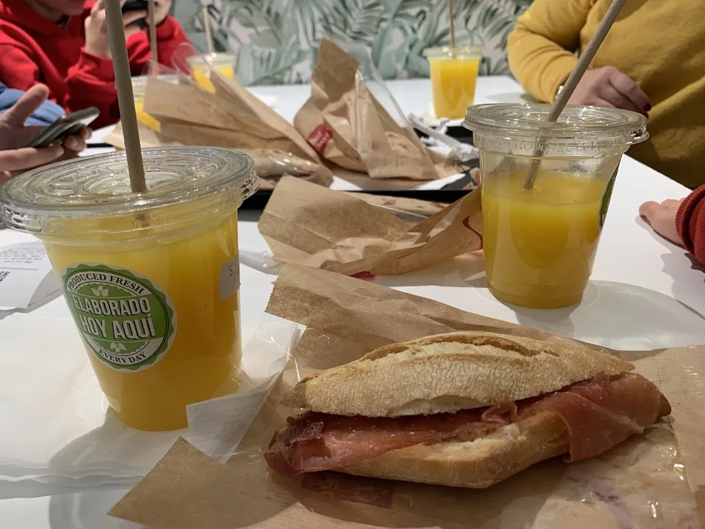 Eating Point_Chauchina_slider_image_3