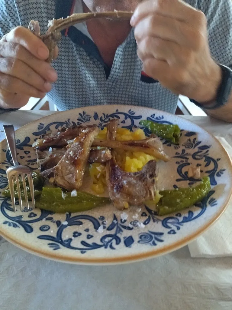 Menu_Restaurante La bolera_Colomera_image_9