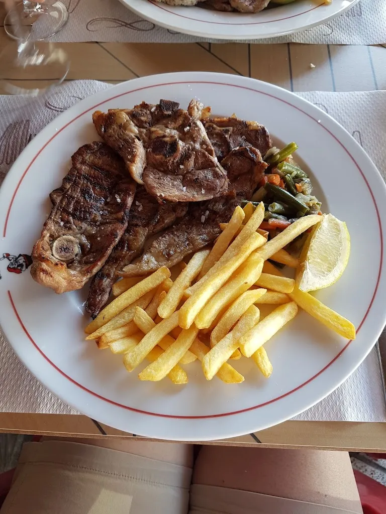 Café Bar Víctor_Cortes de Baza_slider_image_2