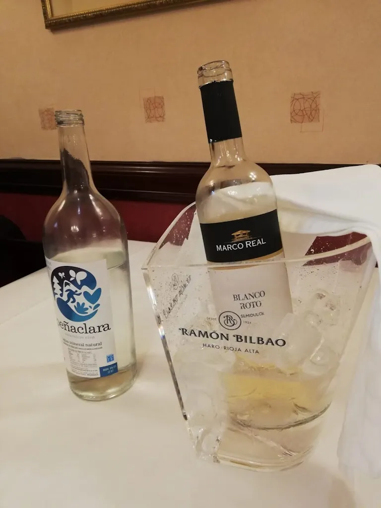 Ceci Rementerías_CHEF NINO. Oficinas de empresa._Calahorra La_review