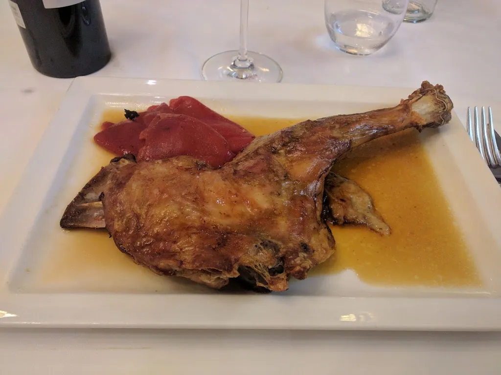 Jordi Carmona_CHEF NINO. Oficinas de empresa._Calahorra La_review