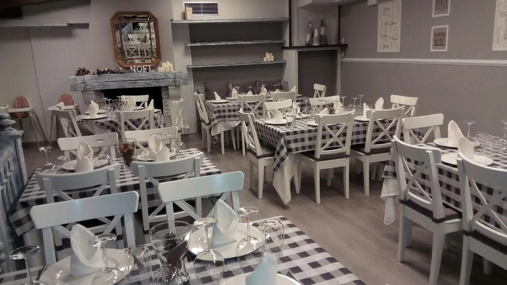 Montserrat 2.0 restaurant in Calahorra La