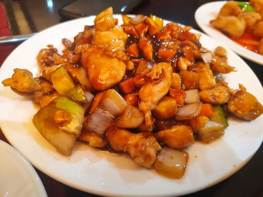 Miguel Angel del Fresno_Restaurante Hong Kong_Calahorra La_avis