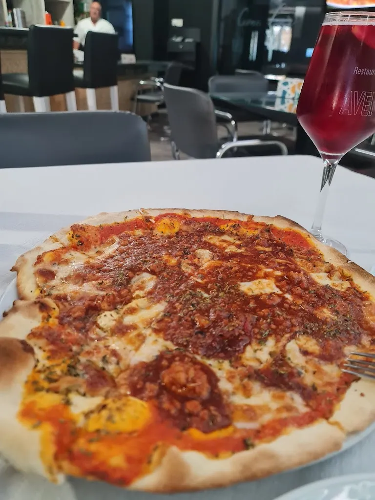 Avenida_Cuevas del Campo_slider_image_3