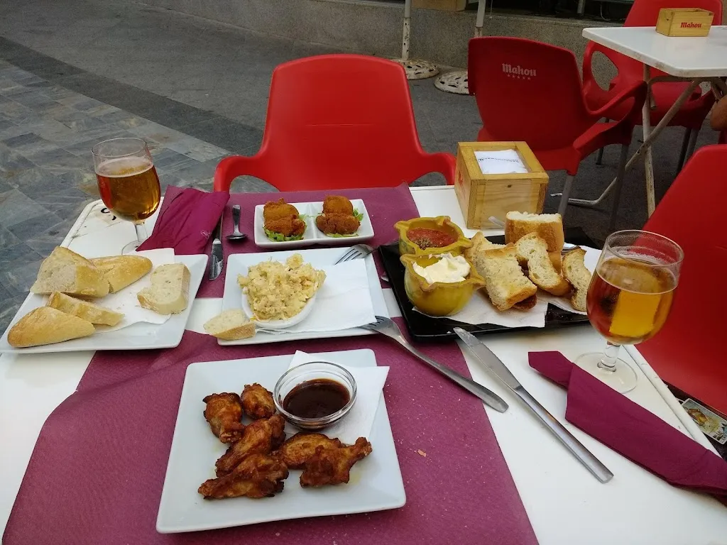 Cafetería-Cervecería Terratremo_Almoradí_slider_image_3