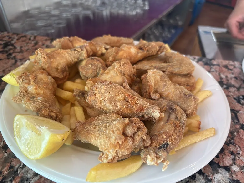 Bar-piscina cuevas del campo_Cuevas del Campo_slider_image_3