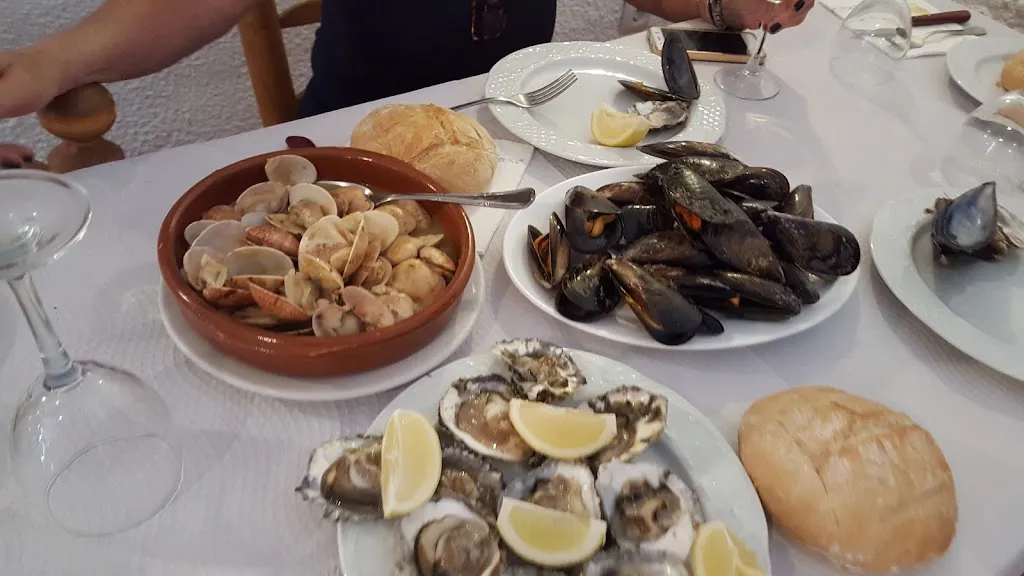 Menu_Cafe Restaurante Bar Alex_Cortes y Graena_image_8