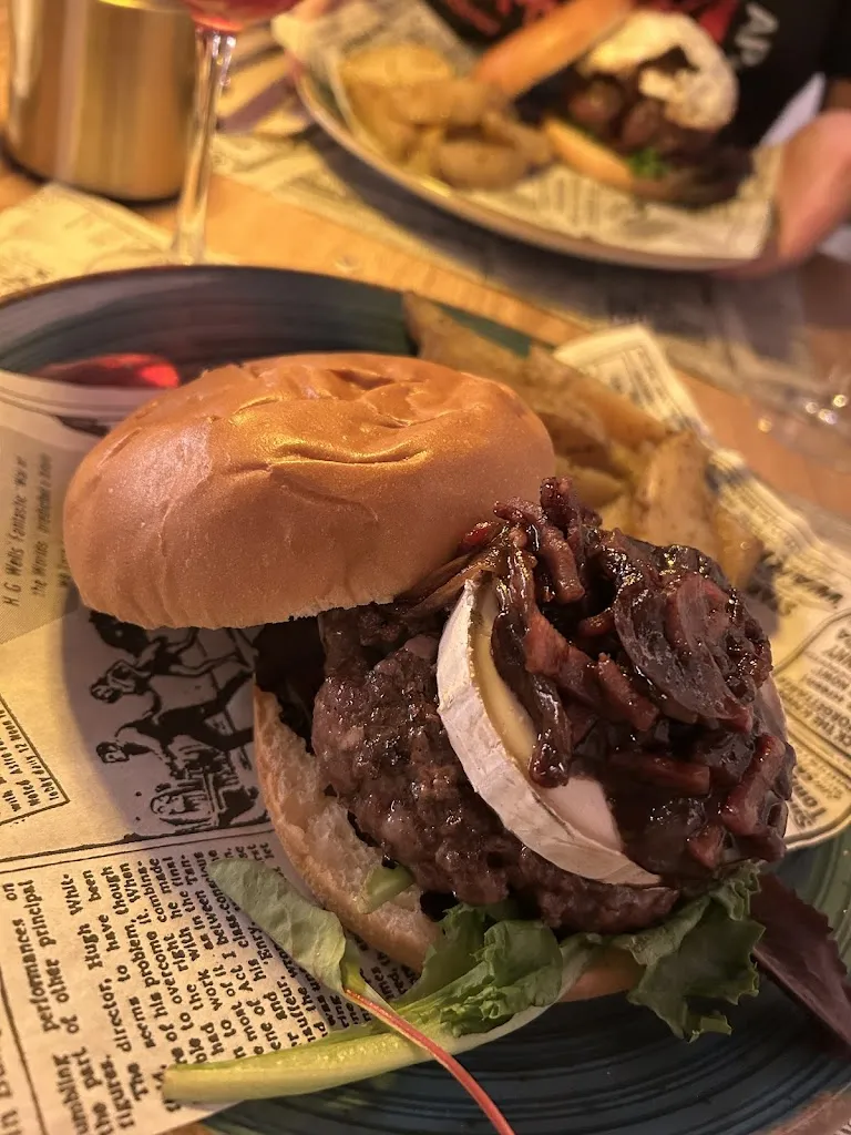 Paula Molina Latorre_Restaurante La Cueva_Cortes y Graena_review