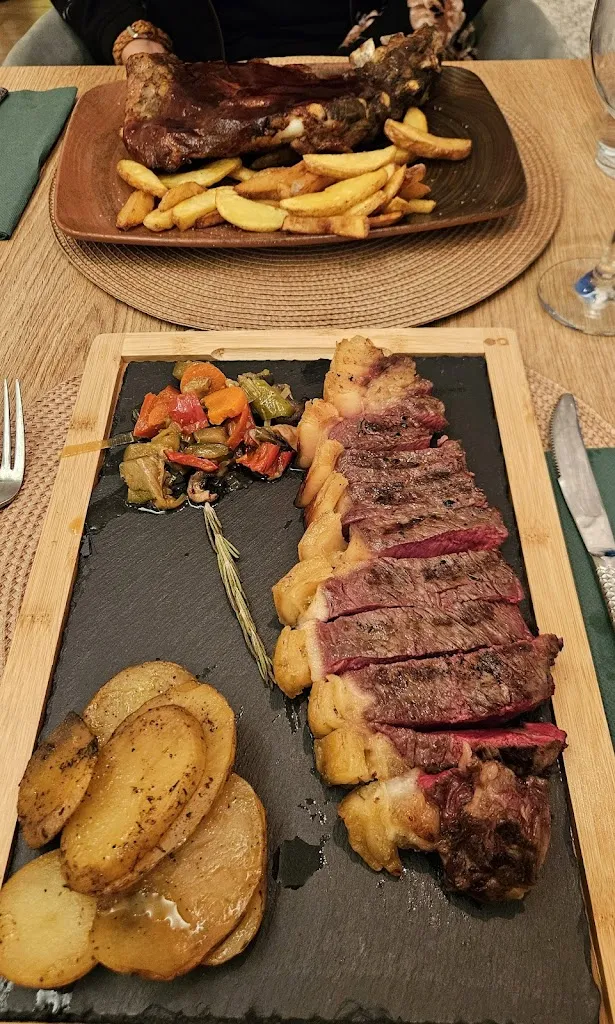 Shana Op'teynde_Restaurante La Cueva_Cortes y Graena_review