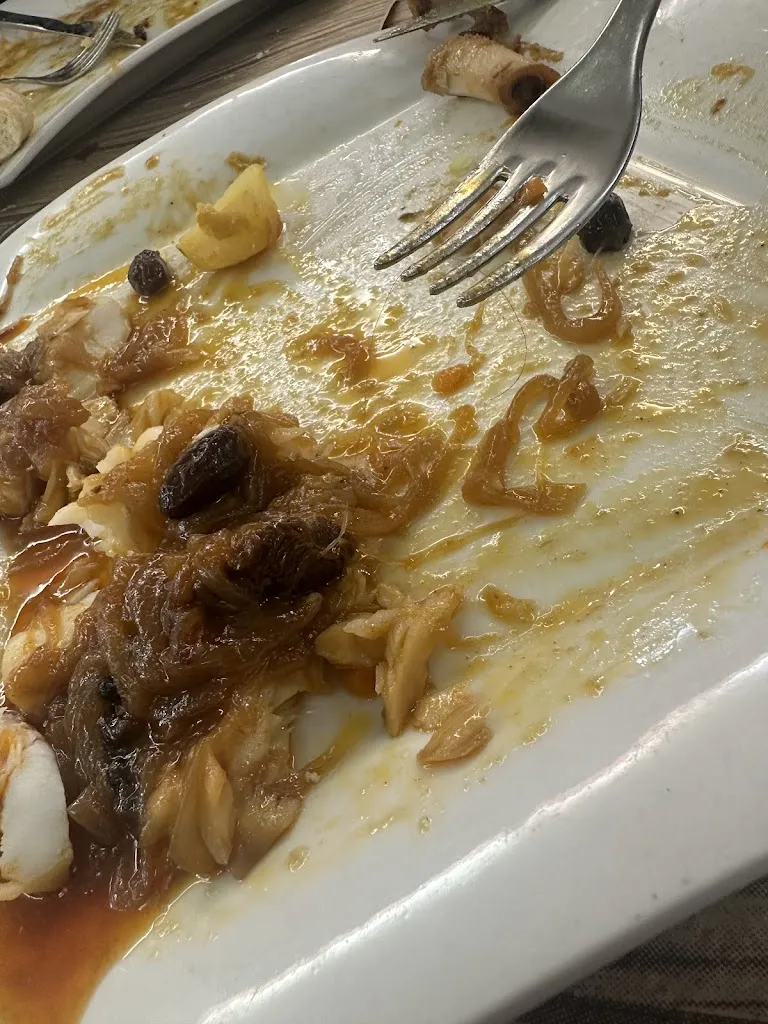 Mike M_Hostal-Restaurante Ruta del Sur S.L._Cortes y Graena_review