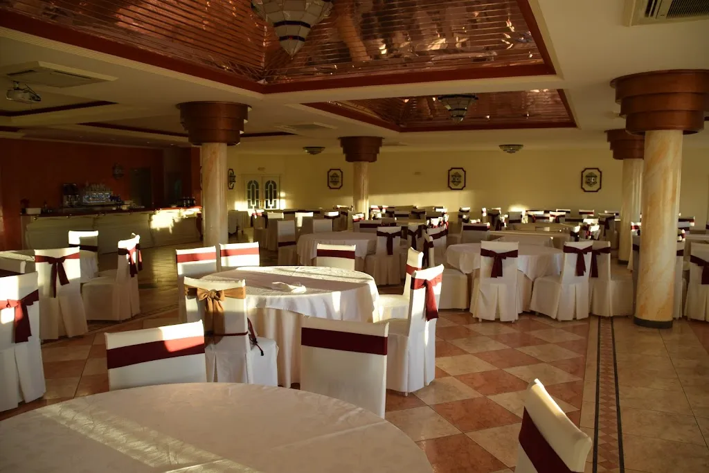 Hostal-Restaurante Ruta del Sur S.L._Cortes y Graena_slider_image_1