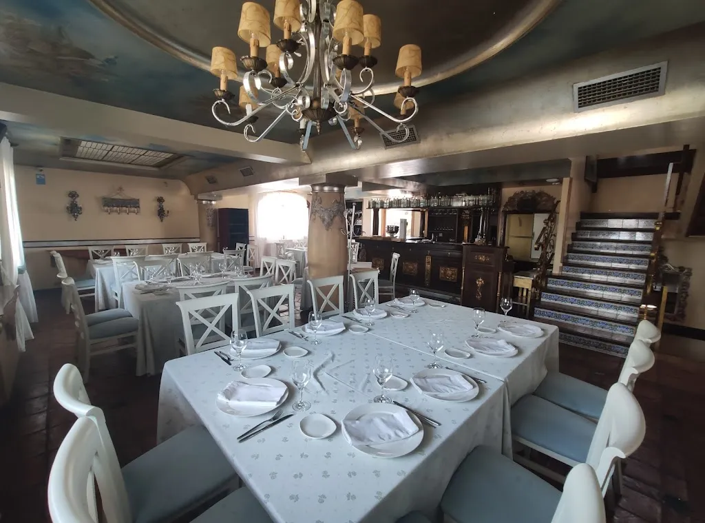 Restaurant La Alquería de La Vega restaurant in Churriana de la Vega