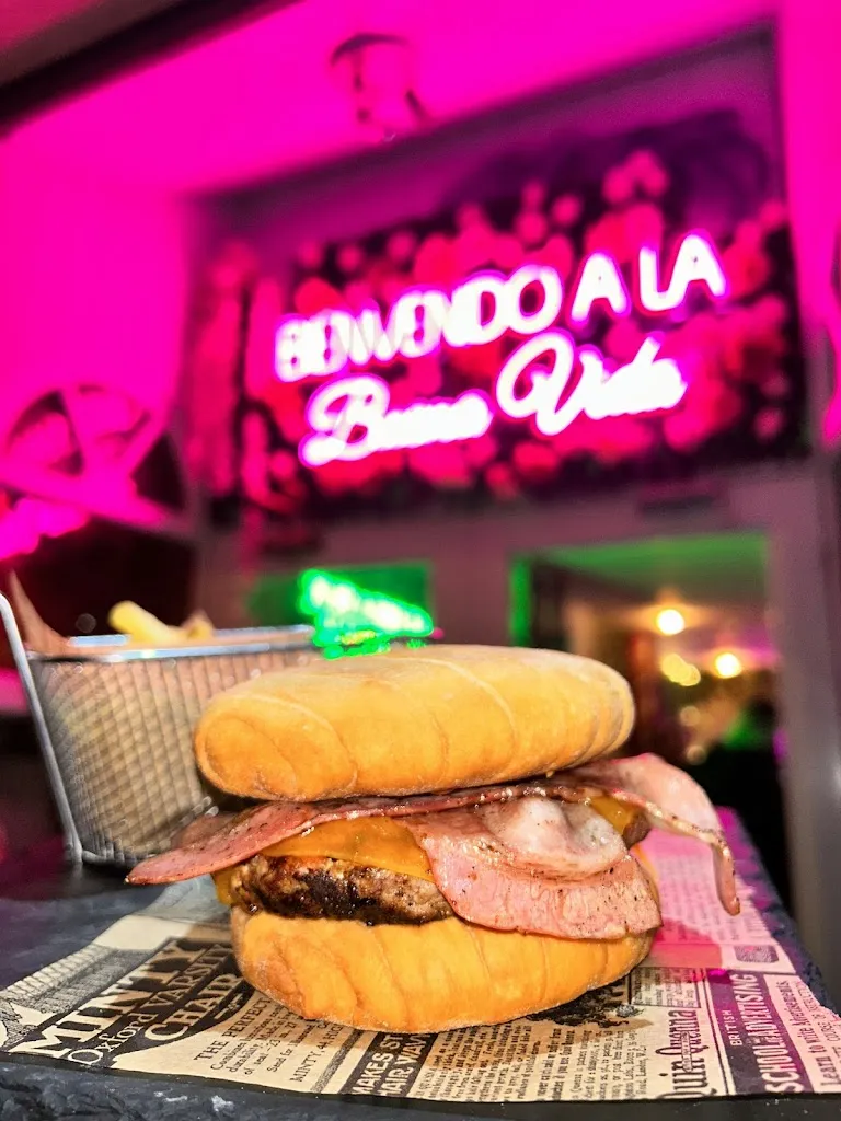 Yanomami Restobar_Churriana de la Vega_slider_image_3