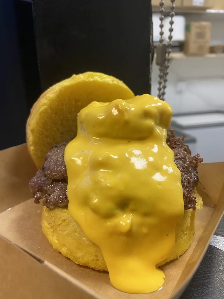 Zaki.Jr Burger restaurant in Churriana de la Vega