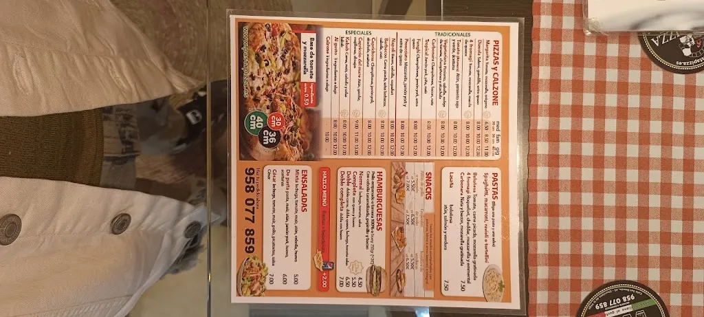 Adrián Mesa Ruiz_Pizzeria Pastapizza_Churriana de la Vega_review