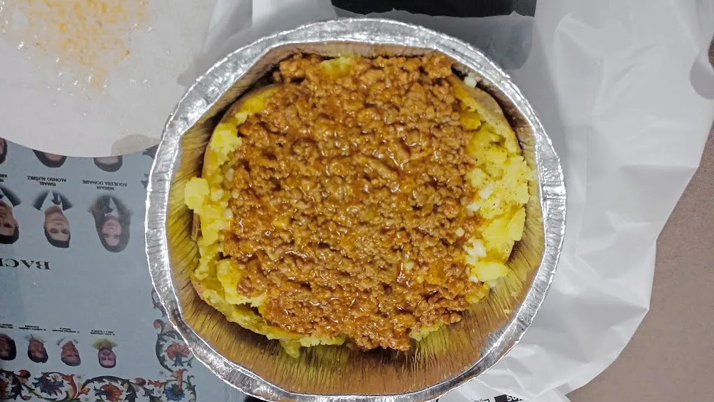 pepa bero_Pizzería y patatas asadas quecomo_Churriana de la Vega_recensione