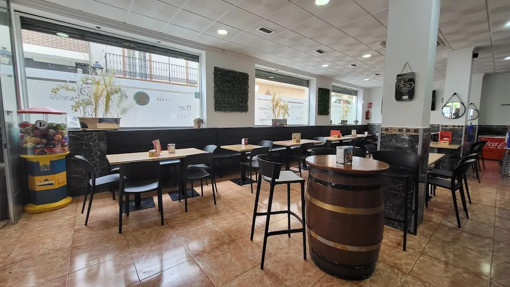 Bar El Rincón de Fany restaurant in Churriana de la Vega