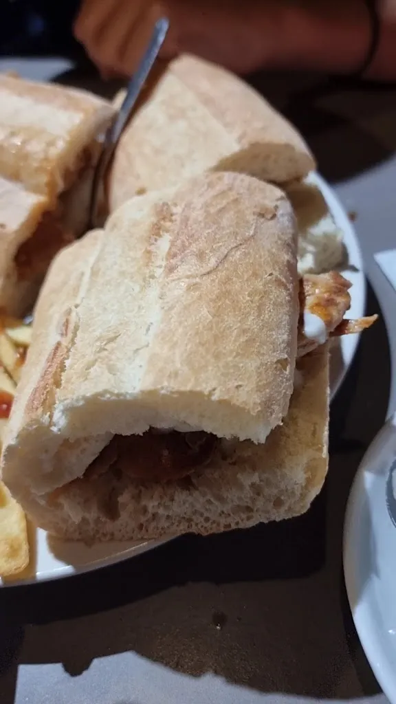 Mesón Galería Plaza_Churriana de la Vega_slider_image_2