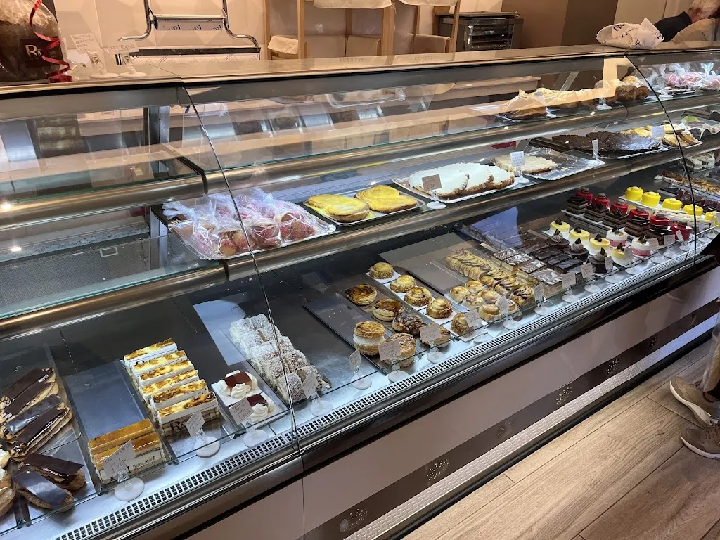 Pasteleria Reina Mora_Churriana de la Vega_slider_image_3