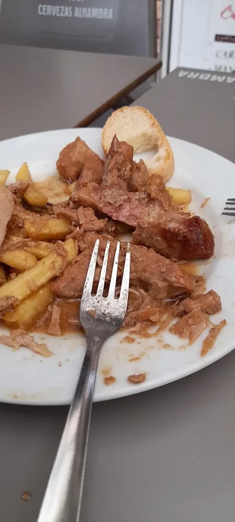 Janine Bushell_Cervecería El Patio - Varadero_Churriana de la Vega_review