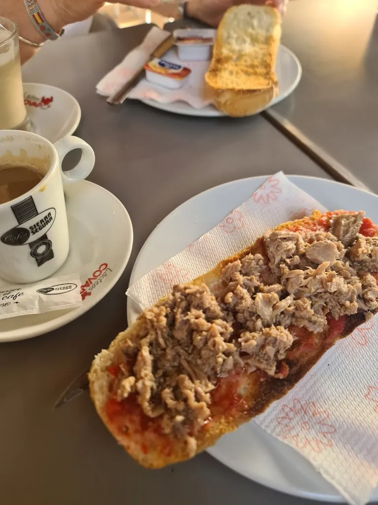 Marisa G A_Restaurante el Puente_Deifontes_review