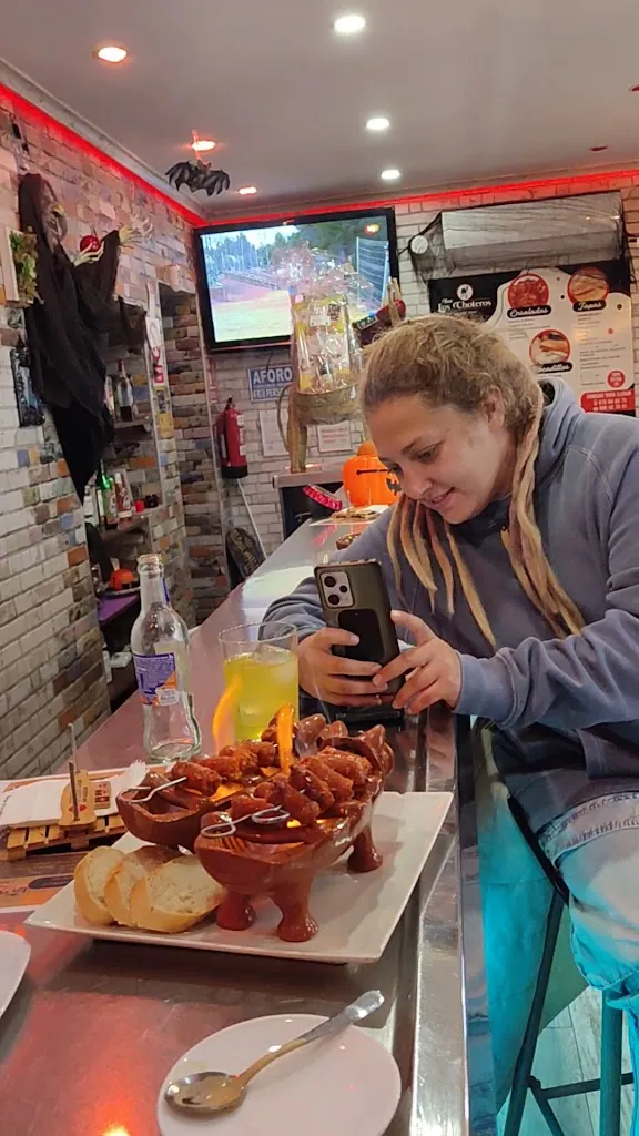 Bar Choteros_Deifontes_slider_image_2