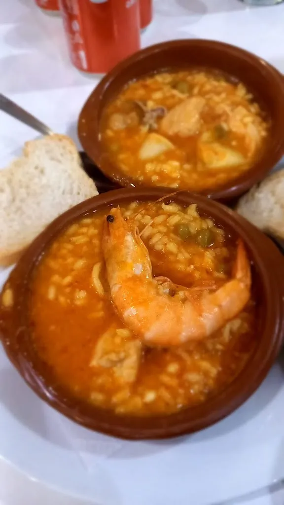 Enrique Arenas_Bar La Plaza_Cúllar Vega_review