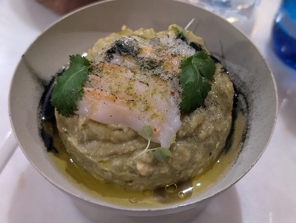 Michael Prentice_Contrastes By Diego Ferreira_Ferreira_review