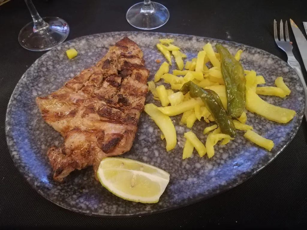 Menu_Restaurante-Hostal Montecarlo_Cúllar_image_5