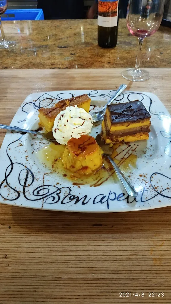 Menu_Restaurante-Hostal Montecarlo_Cúllar_image_8