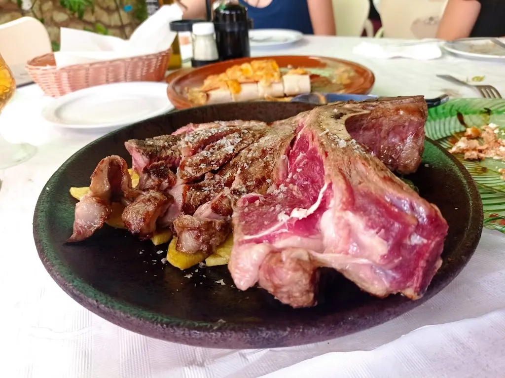 Restaurante Los Lagos_Cúllar_slider_image_2