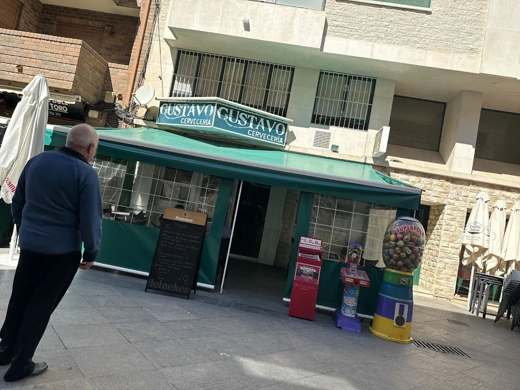 Bar Cervecería Gustavo restaurant in Almoradí